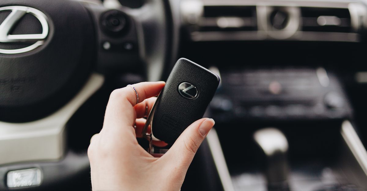 Acura car key fob — Roslyn Locksmiths