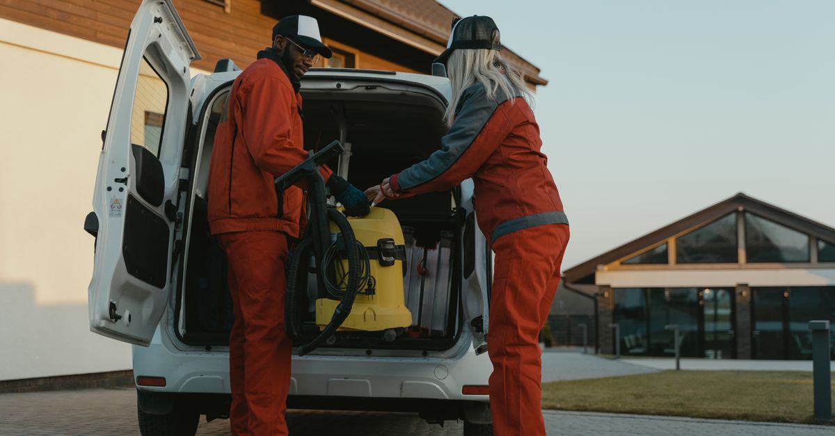 locksmith mobile service van — Roslyn Locksmiths