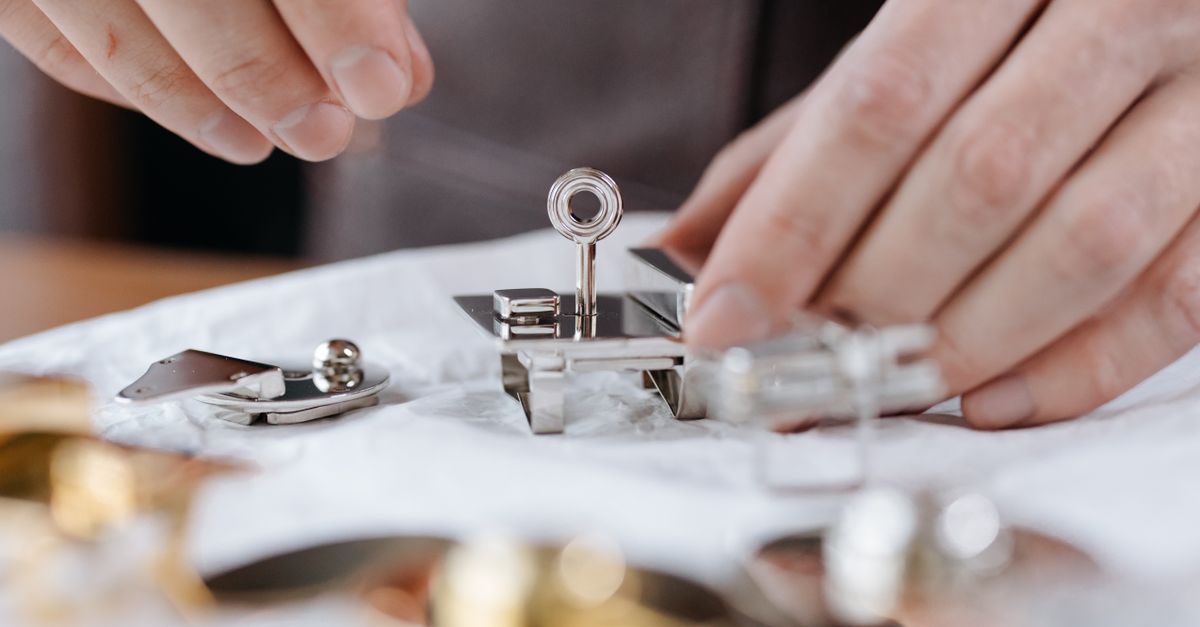 locksmith shop keys — Roslyn Locksmiths